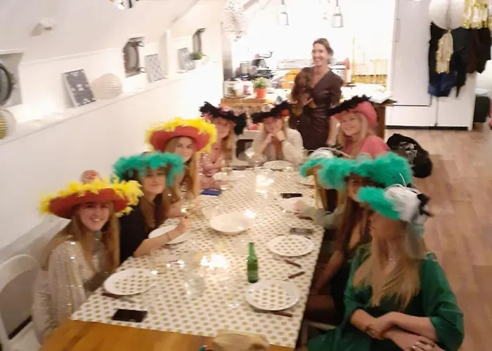 Boat Six ホテル 4*